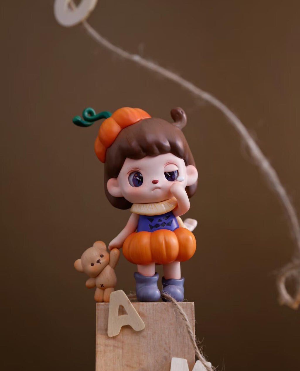 【Anmoo】The World Is a Lying Fariy Tale Series